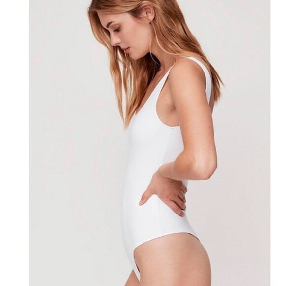 Aritzia Women's White Bodysuit - Picture 2 of 12